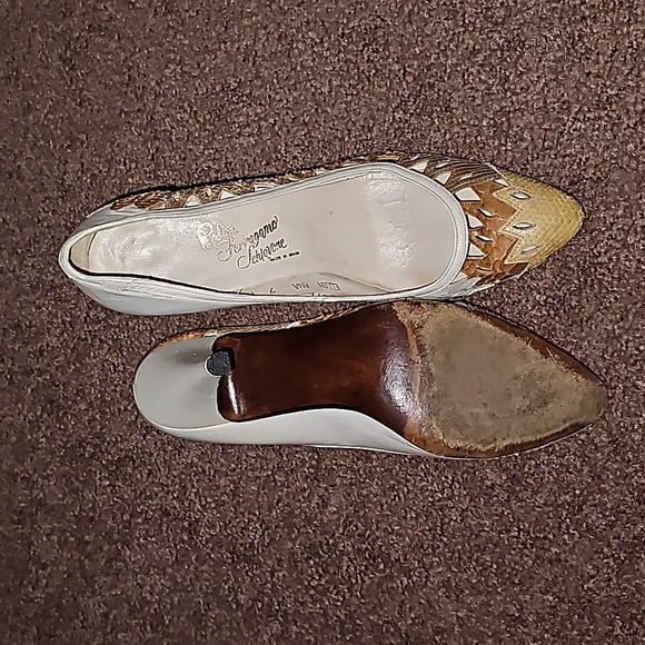 Rodina Ferragamo Schiavone heels size 7 - Picture 8 of 13